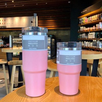Tragbare Thermosflaschen mit Strohhalmen Custom 20 oz / 30 oz Edelstahl isolierte Wasserbecher