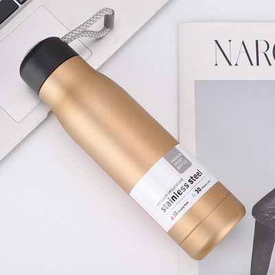 16OZ Sport-Wasserbecher auf Maß gedruckte Doppelwand Isolierte Thermosflasche für nachhaltige