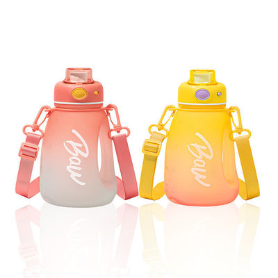 950 ml Wasserflaschen für Mädchen perfekt für Reisen und Sportclubs