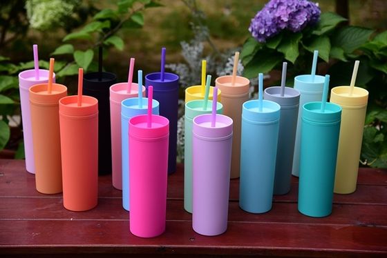 Mehrere Designstile 16oz Lebensmittelqualität Plastik-Wasserflaschen für Tumbler