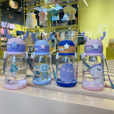 600 ml Kapazität Custom Logo Transparente Lebensmittelqualität Plastikstrohbecher für Kinder