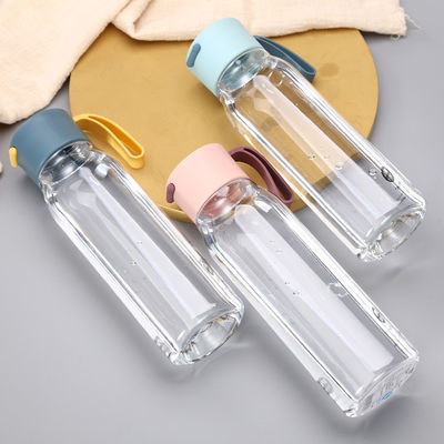 Akzeptabler OEM/ODM Transparent Portable Creative Space Plastikbecher für Outdoor-Sportarten