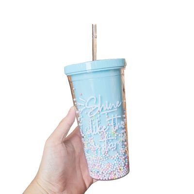 Direktes Trinken Doppelwandkuppel Acryl Milch Tee Tasse mit Sequins Farbe angepasst