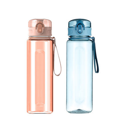 650 ml tragbare Sportflasche aus Kunststoff mit Hahn 2023 Design Produkt