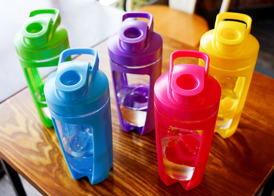 Portable Shake Cup mit individuellem Logo Gesundheit Fitness Fruchtfarbe Plastik Salat Shaker