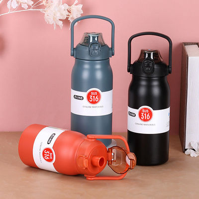 Portable Sprungkappe Wasserflasche für Outdoor-Aktivitäten aus 304 Edelstahl