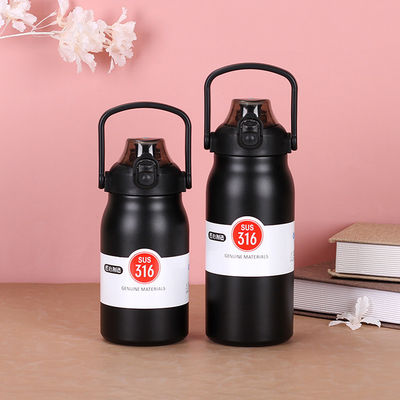 Portable Sprungkappe Wasserflasche für Outdoor-Aktivitäten aus 304 Edelstahl