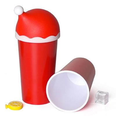 20 OZ Weihnachtskaffeebecher 600 ml Luxus Custom Logo Neuheit Strohbecher für Weihnachten