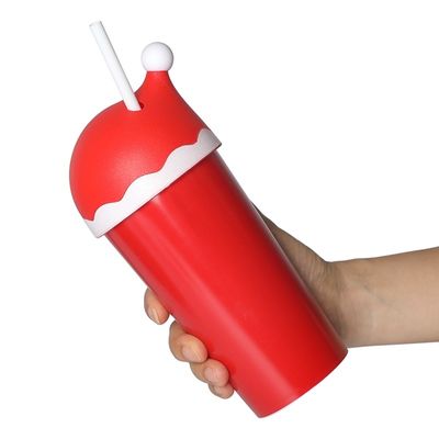 20 OZ Weihnachtskaffeebecher 600 ml Luxus Custom Logo Neuheit Strohbecher für Weihnachten