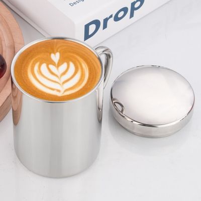 Nachhaltige Vakuum-isolierte Doppelwand-Edelstahl-Wasserflasche mit individuellem Logo