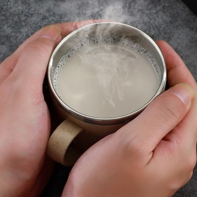 Tragbare 220ml-Doppelschicht-Tochern aus Edelstahl für Verbrennungs- und Teegetränke