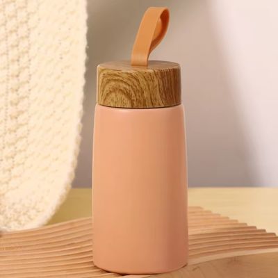 Vakuum 304 aus Edelstahl Isolierwasserflaschen 280ml Portable Creative Holzkorn