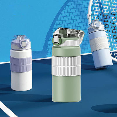 Weiße, schicke Doppelvakuum-Wasserflasche aus Edelstahl für Geschenke im Jahr 2023