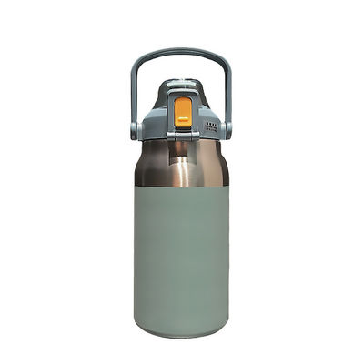 Mehrfachverwendbare Vakuum-isolierte Metallflasche aus Edelstahl mit Strohdeckel und HANDGREIP