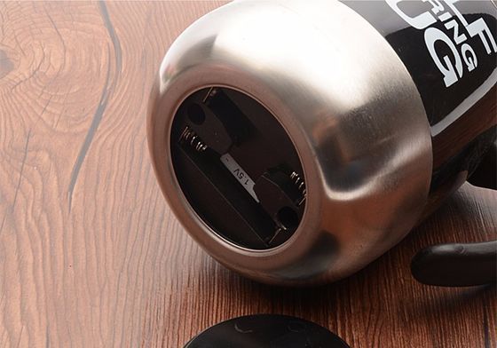 304 Edelstahl Kaffeemilchmischbecher mit Magnetbecher und Selbstrährenfunktion