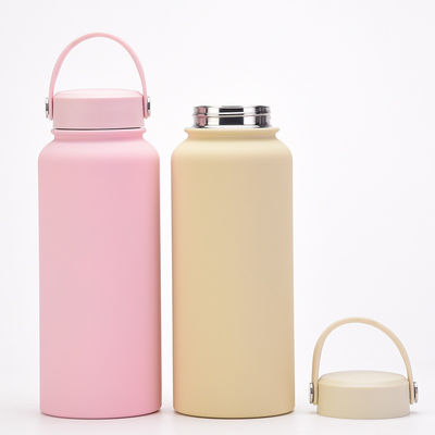 Isolierte Wasserflasche aus Edelstahl mit hoher Kapazität und Wärmedämmung