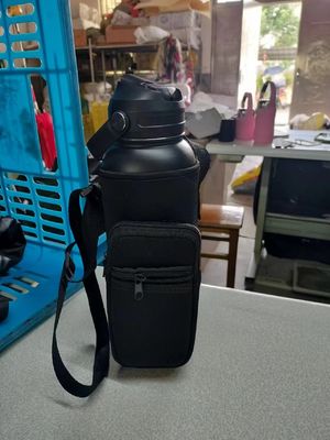 Vakuum isolierte Fitness-Wasserflasche aus Edelstahl 304 mit Bild direktes Trinkdeckel