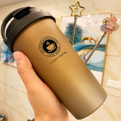 500 ml Edelstahl-Tumbler Isolationsbecher Kaffeebecher Flasche im klassischen Design-Stil