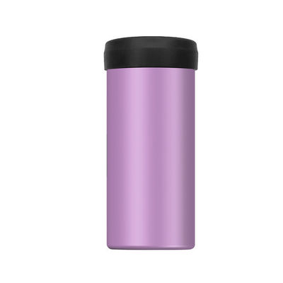 Alle geeigneten Personen können unsere 750 ml Edelstahl-Tumbler für heiße und kalte Getränke genießen