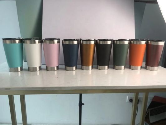 Vakuumflaschen langlebig für die Reise Kaffeebecher 20 Oz Edelstahl dünn geraden Tumbler