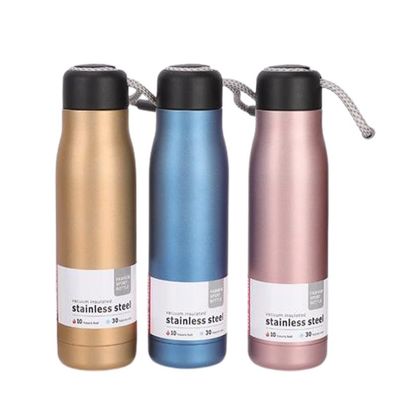 Doppelwandisolierte Edelstahl-Wasserflasche OEM/ODM akzeptabel für nachhaltige