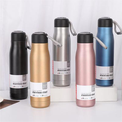 Doppelwandisolierte Edelstahl-Wasserflasche OEM/ODM akzeptabel für nachhaltige