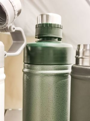 Mehrfachverwendbar Farbig 422,2 g Vorteil undicht 750 ml Fitnessstudio Thermos 550 ml Flasche Geschenksatz