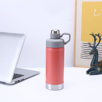750 ml Edelstahl-Vakuum-Tasse Beste Sport-Wasserflaschen im Lager