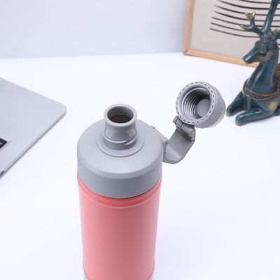750 ml Edelstahl-Vakuum-Tasse Beste Sport-Wasserflaschen im Lager