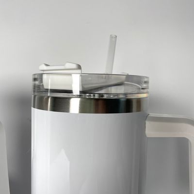 Custom Logo 40oz Weiße Sublimation Edelstahl Vakuumflasche mit Stroh Eis Tumbler