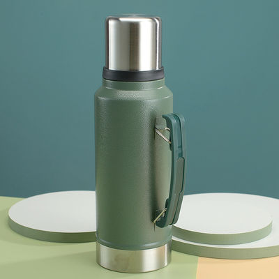 Produktion von Vakuumflaschen Große Wasserflasche aus Edelstahl für das Klettern im Freien