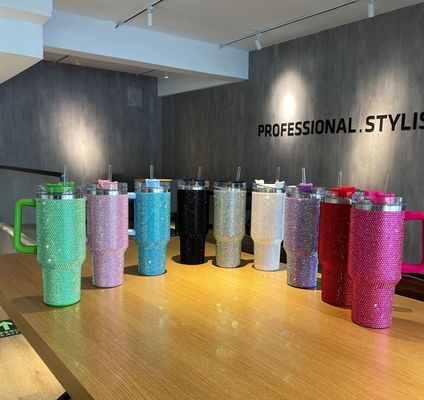 1 Diamant schwarz gefüllte Tassen Doppelwand Edelstahl Kaffee-Reise-Tumbler mit Stroh