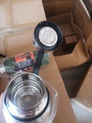 304 Edelstahl Doppelwand Vakuumflasche Wasserflasche für Reisen und im Freien