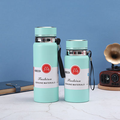 Vakuumisolierte Wasserflasche aus Edelstahl mit Tee-Infuser und Temperatursensor