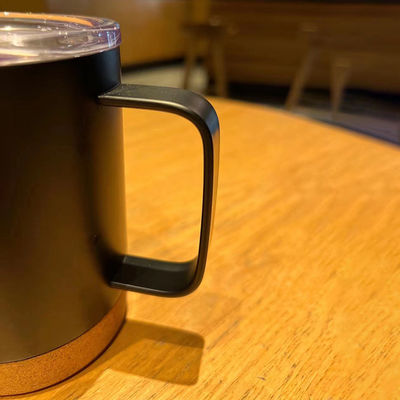 Zeitgenössische 16oz gerade Edelstahl-Kaffee-Tumbler mit Korkboden und Griff