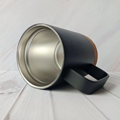 Zeitgenössische 16oz gerade Edelstahl-Kaffee-Tumbler mit Korkboden und Griff