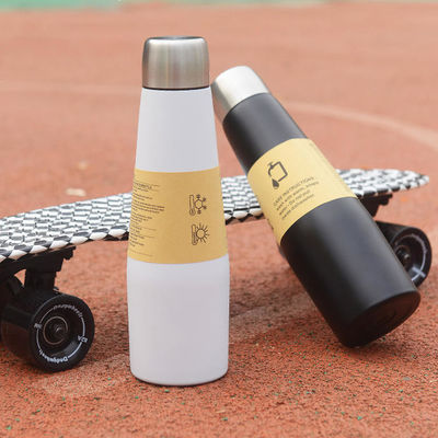 Dauerhafte Geschäftsflasche Wasserflasche aus Vakuum für den Sport Isolierte Cola-Flasche