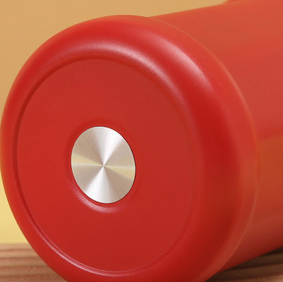 700 ml Edelstahl Isoliertermos mit Strohdeckel nachhaltig und alles in einem